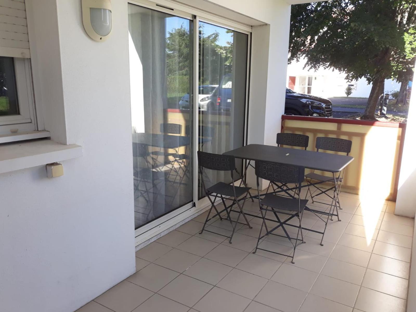 Cambo Centre, Commerces Et Nature A 5 Min A Pied Et Proche Thermes Exterior photo